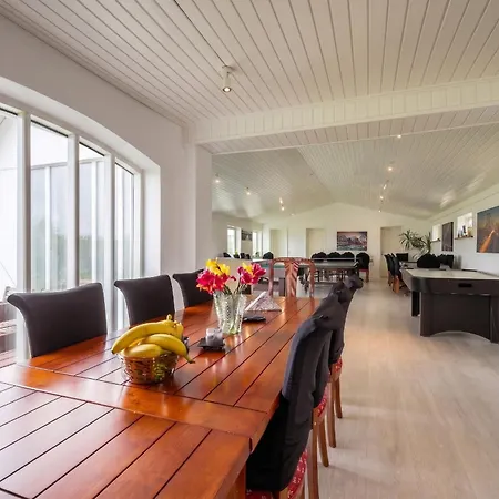 For 10 Guests, 160 M², In Beautiful Surroundings Nyaraló Løkken