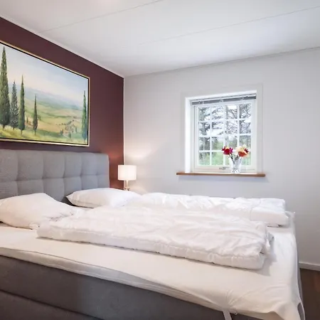 For 10 Guests, 160 M², In Beautiful Surroundings Feriehus