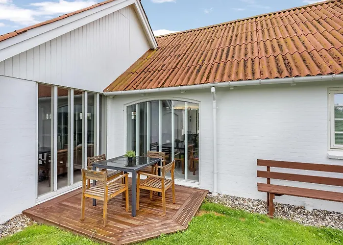 Lonstrupvej 46b 10 Pax Holiday home *